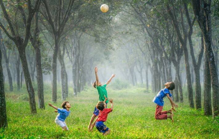 Weshalb spielen Babys und Kinder? Welche Spiele sind für welches Alter geeignet?