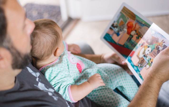 Encourager le lien parent-enfant et favoriser le développement de l’enfant à travers la lecture.
